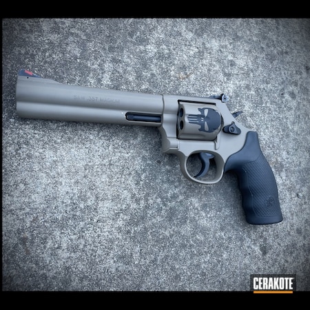 Powder Coating: Graphite Black H-146,Smith & Wesson,S.H.O.T,Revolver,Punisher,Wheel Gun,Punisher Skull,Custom,.357 Magnum,MAGPUL® FLAT DARK EARTH H-267