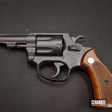 Powder Coating: Graphite Black H-146,S.H.O.T,Cerakote,Revolver