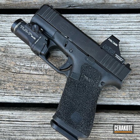 Powder Coating: Graphite Black H-146,Glock,S.H.O.T,Handguns