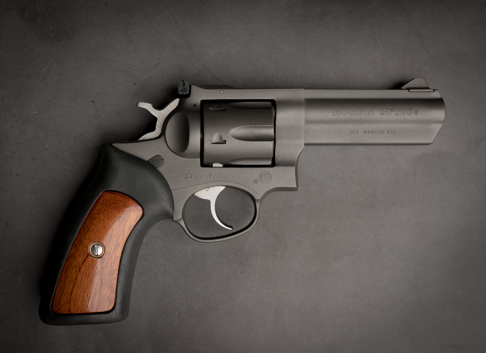 Revolver in H-237 | Cerakote