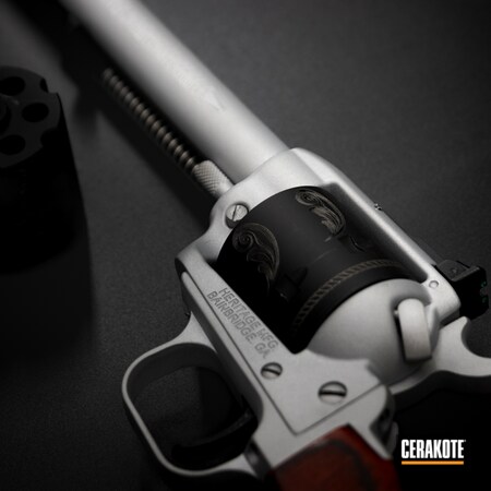 Powder Coating: Laser Engrave,S.H.O.T,Crushed Silver H-255,Armor Black H-190,Revolver
