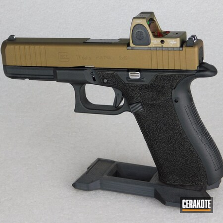 Powder Coating: Glock,S.H.O.T,Pistol,Burnt Bronze H-148,Glock 17,Laser Stippled