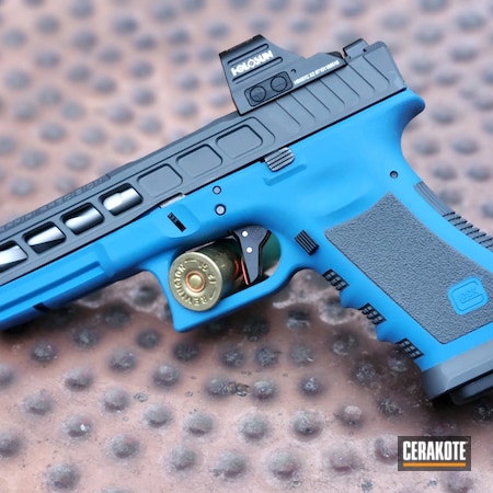 Powder Coating: Glock,S.H.O.T,Gen3,Pistol,G17,Sniper Grey H-234,Ridgeway Blue H-220,Glock 17