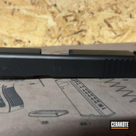 Powder Coating: S.H.O.T,Armor Black H-190,Glock 19,Restoration