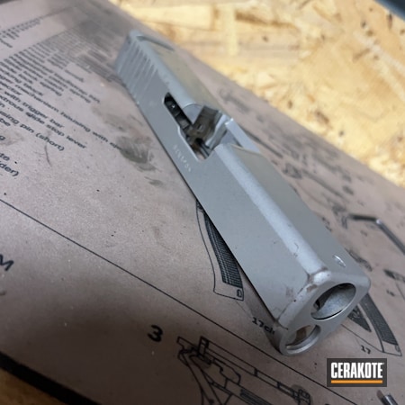 Powder Coating: S.H.O.T,Armor Black H-190,Glock 19,Restoration
