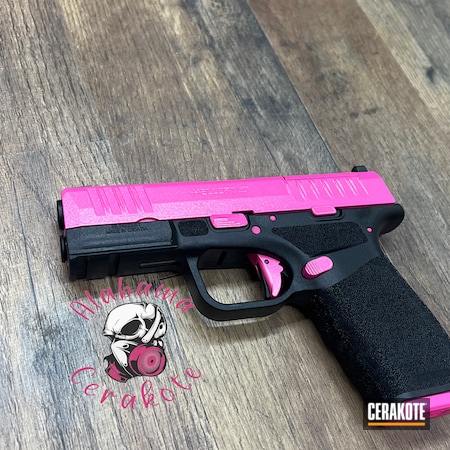 Powder Coating: S.H.O.T,Pistol,Springfield Armory Hellcat,HIGH GLOSS ARMOR CLEAR H-300,Glitter,Hellcat,Prison Pink H-141