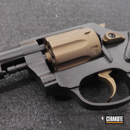 Powder Coating: Graphite Black H-146,Smith & Wesson,Smith & Wesson Revolver,S.H.O.T,Revolver,Burnt Bronze H-148