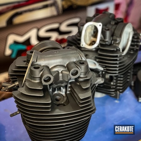 Powder Coating: Engine Parts,CERAKOTE GLACIER BLACK C-7600,Cerakote,Motorcycle Engine,Motorcycle Parts
