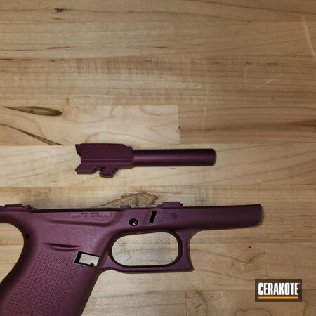 Powder Coating: Glock 43,S.H.O.T,Glock Frame,BLACK CHERRY H-319