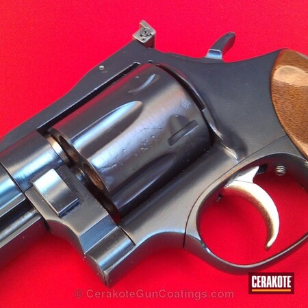 Powder Coating: SOCOM BLUE  H-245,Revolver