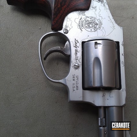 Powder Coating: Smith & Wesson,SOCOM BLUE  H-245,Revolver,Cobalt H-112