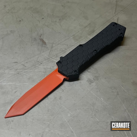 Powder Coating: Hunter Orange H-128,OTF Knife,Knives,S.H.O.T,MAGPUL® STEALTH GREY H-188,Hogue
