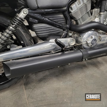 Cerakoted Harley Davidson Exhaust In C-7300