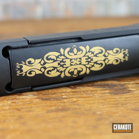 Powder Coating: Laser Engrave,Graphite Black H-146,S.H.O.T,Pistol,Gold H-122,50ae,Desert Eagle,Black and Gold,Custom
