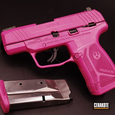 Powder Coating: S.H.O.T,SIG™ PINK H-224,Pistol,Ruger pistol,Ruger