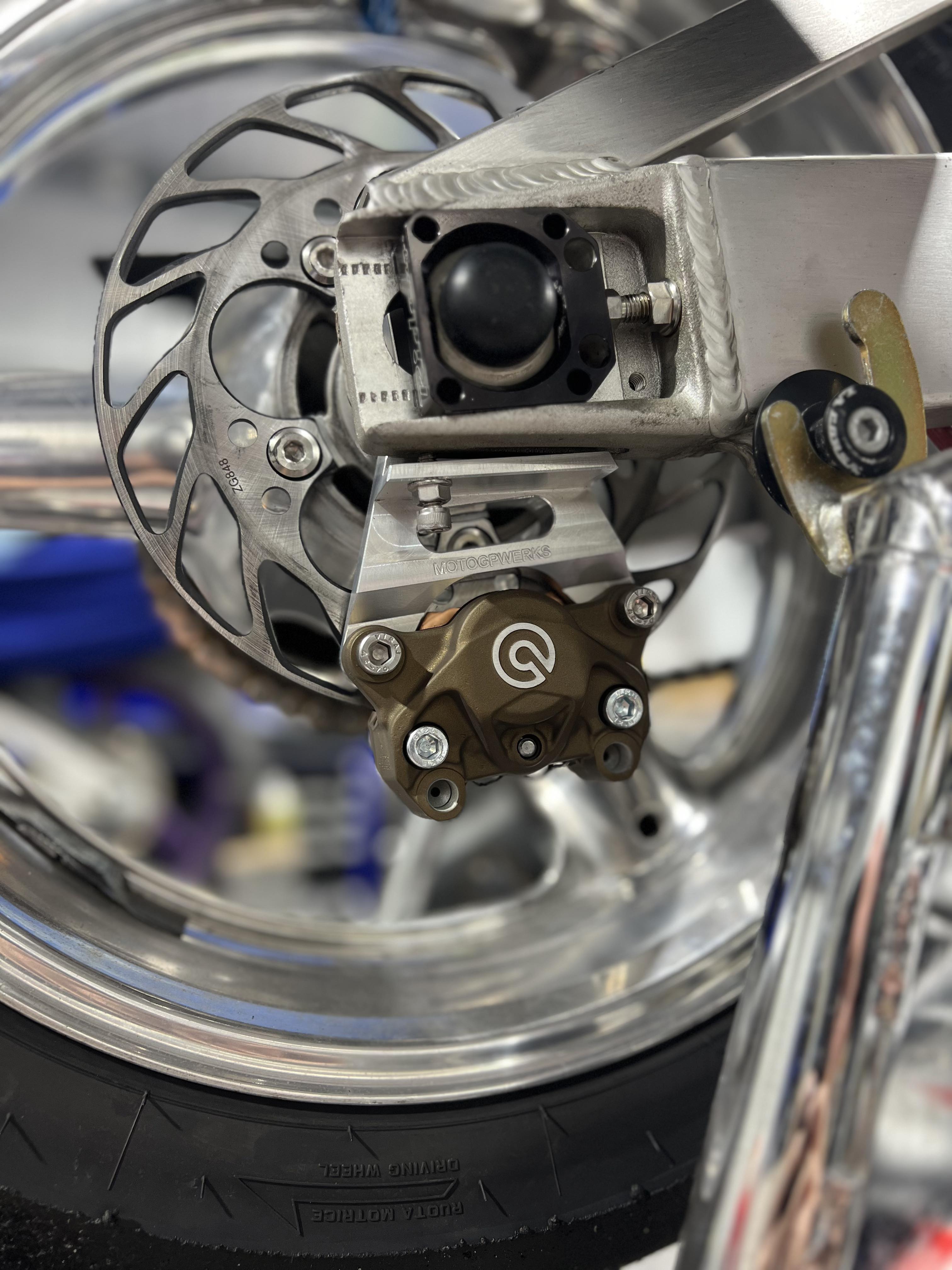Brembo Calipers in H-148 | Cerakote