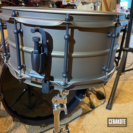 Powder Coating: Musical Instrumet,Armor Black H-190,Drums,Snare Drum,Musical Instrument,Burnt Bronze H-148