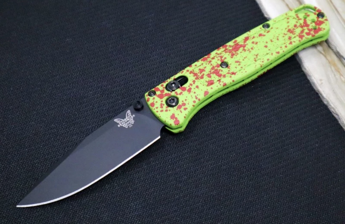 Benchmade Bugout using a Zombie Green and Ruby Red Finish | Cerakote