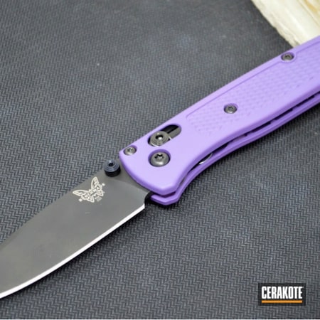 Powder Coating: S.H.O.T,Scales,Bright Purple H-217,Benchmade