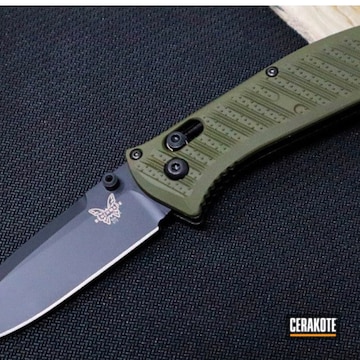 Cerakoted Benchmade Pocket Knife In H-232