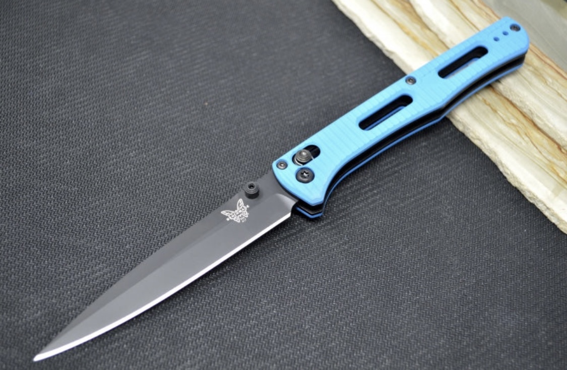 Benchmade Blue Benchmade Pocket Knife with H-169 | Cerakote