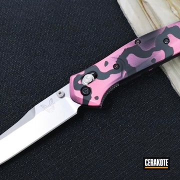 Benchmade 940 In Pink Camo 