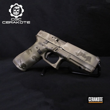 Custom Camo On This Glock 17