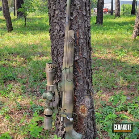 Powder Coating: MULTICAM® DARK GREEN H-341,Chocolate Brown H-258,Hunting Rifle,DESERT SAND H-199,Vortex Scope,Armor Black H-190,Ruger,.30-06,Bolt Action Rifle,Freehand Camo,Coyote Tan H-235,Ruger M77