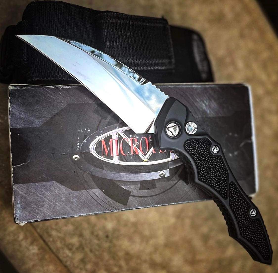 Knife finished with Graphite Black | Cerakote