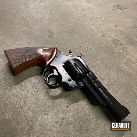 Powder Coating: Gloss Black H-109,S.H.O.T,Revolver,Colt