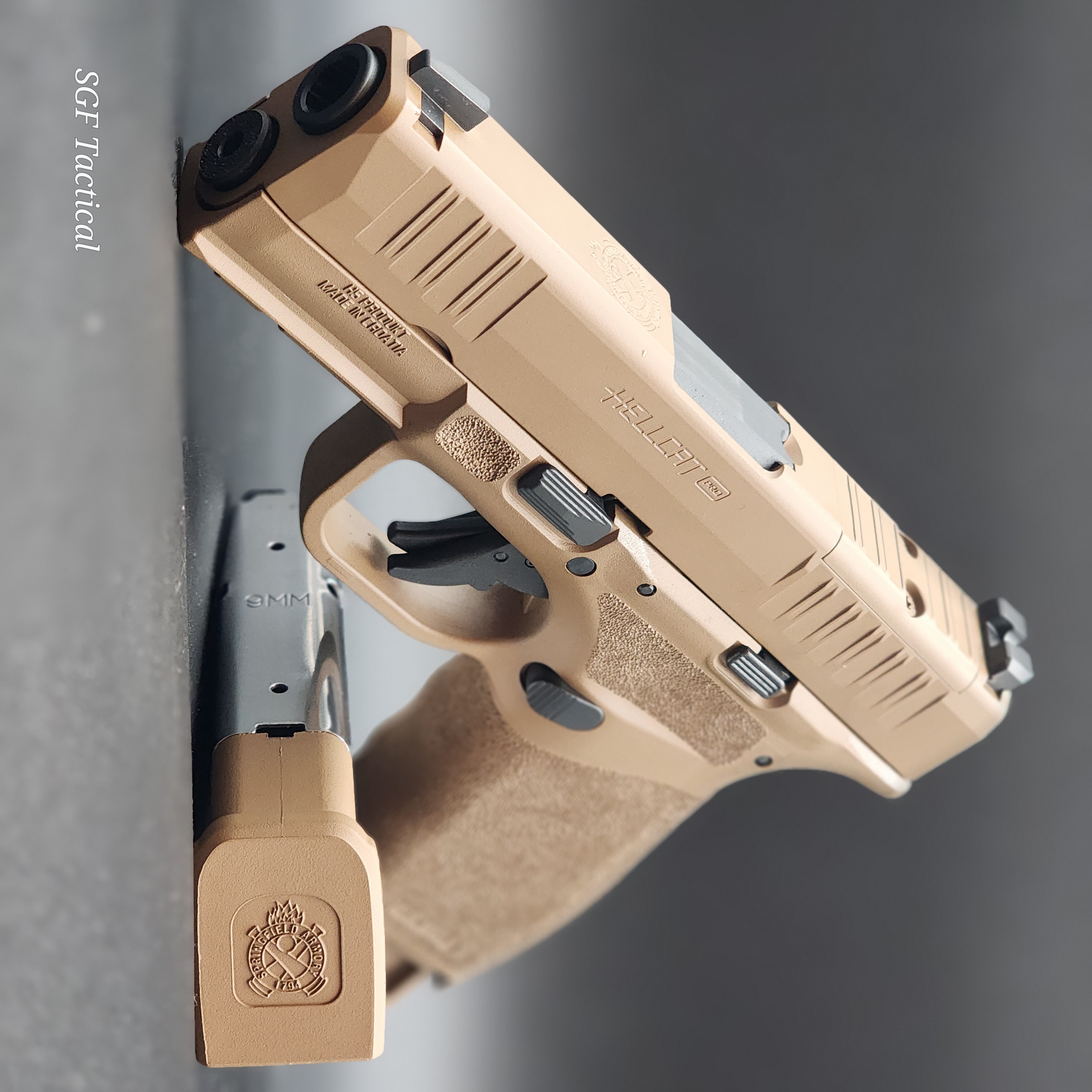 Springfield Armory Hellcat Pro coated in Troy Coyote Tan H-268 | Cerakote