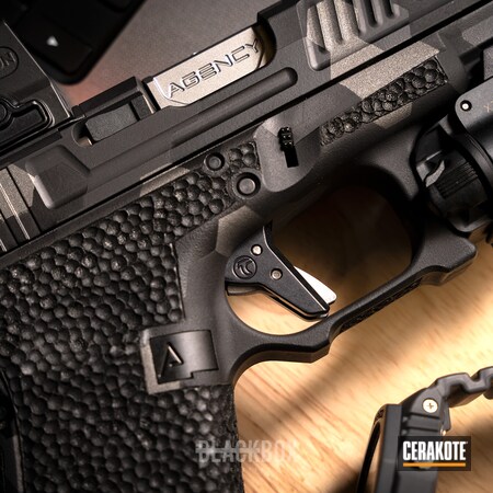 Powder Coating: Graphite Black H-146,S.H.O.T,Pistol,Hex Camo