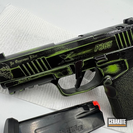 Powder Coating: Armor Black C-192,Distressed,Zombie Green H-168,S.H.O.T,Zombie,Sig Sauer P365
