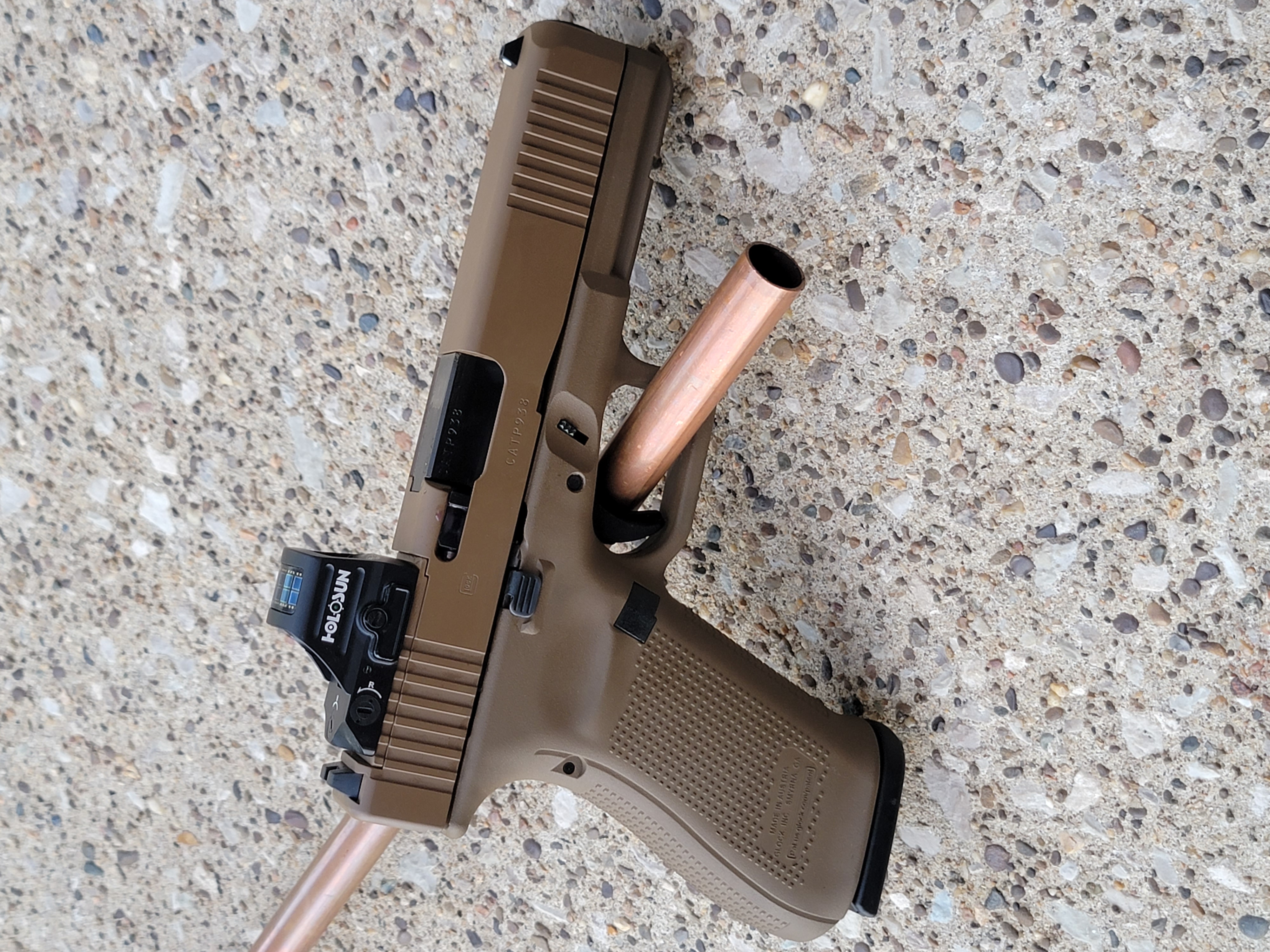 Glock Coating FDE Glock 20 featuring H-305 and H-34094 | Cerakote