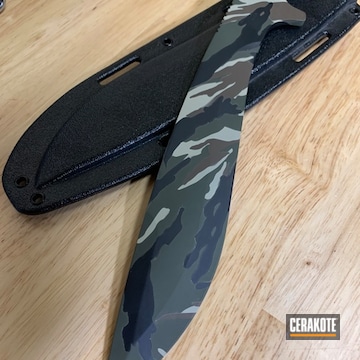 Knife Coated With Cerakote In H-247, H-258, H-146 And H-236