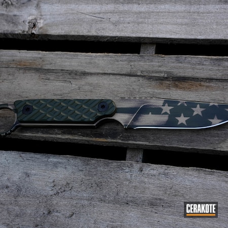 Powder Coating: Graphite Black H-146,Battleworn Flag,Tools,Knives,Fixed-Blade Knife,O.D. Green H-236,American Flag,Battleworn,DESERT VERDE H-256
