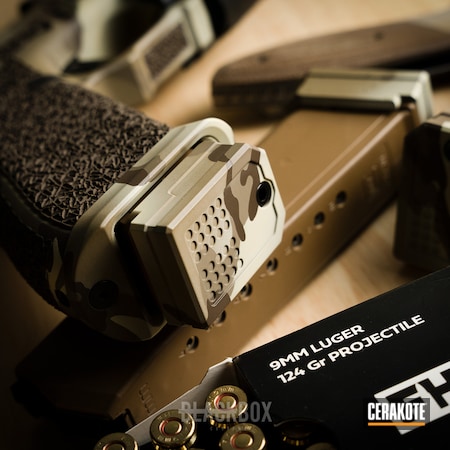 Powder Coating: Glock,S.H.O.T,Pistol,Glock 19X,MCMILLAN® TAN H-203