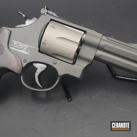 Powder Coating: S.H.O.T,.44 Magnum,Guide Gun,Smith & Wesson,Revolver,Gen II Graphite Black HIR-146,44 Magnum