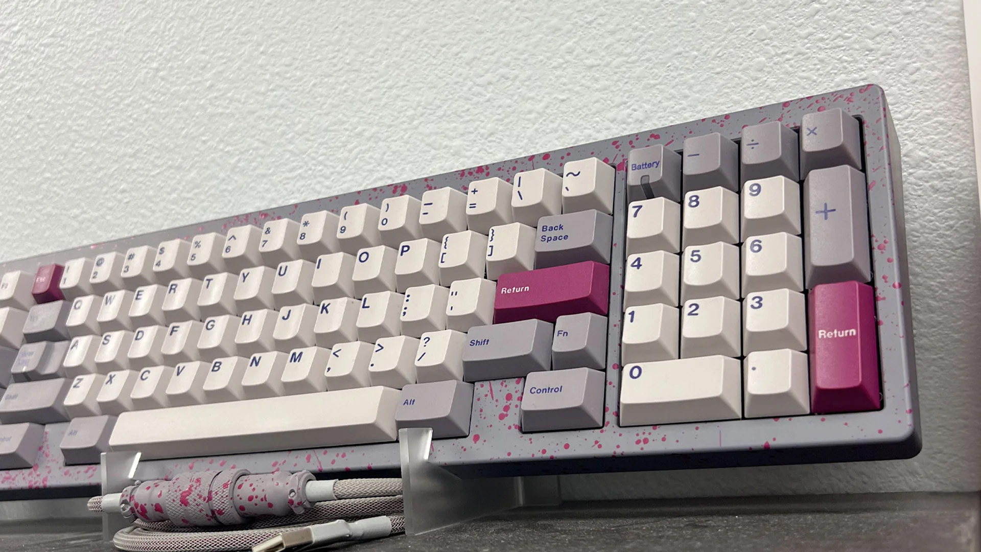 Custom Color Keyboard W1-AT - Custom Mechanical Keyboard - Sprayed with custom GMK DMG 3 mix ...
