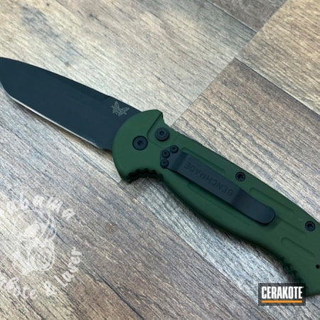 Powder Coating: Custom Knives,Knives,Armor Black H-190,Knife,FS Green H-34094,Benchmade