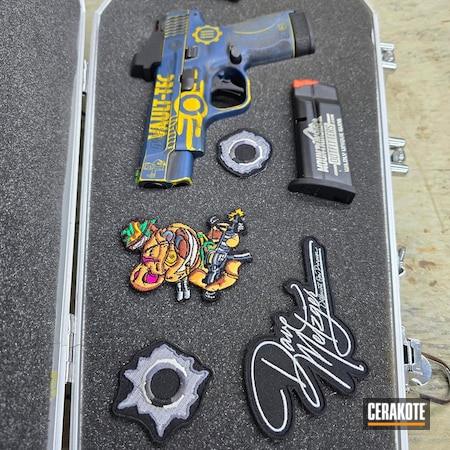 Powder Coating: Graphite Black H-146,Smith & Wesson,Patriot Blue H-362,Stencil,Cerakote,SUNFLOWER H-317,Performance Center,M&P Shield 9mm,Custom