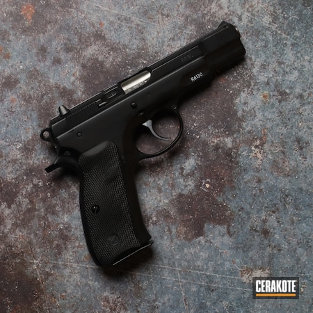 Powder Coating: BLACKOUT E-100,S.H.O.T,Handguns,CZ 75,CZ,CZ-USA