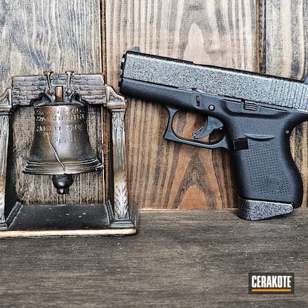 Powder Coating: Glock 43,Graphite Black H-146,Glitter Gun,HIGH GLOSS ARMOR CLEAR H-300