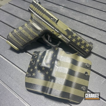 Laser Stippled Glock 17 Coated With Cerakote In Mc-157, H-146 And H-240