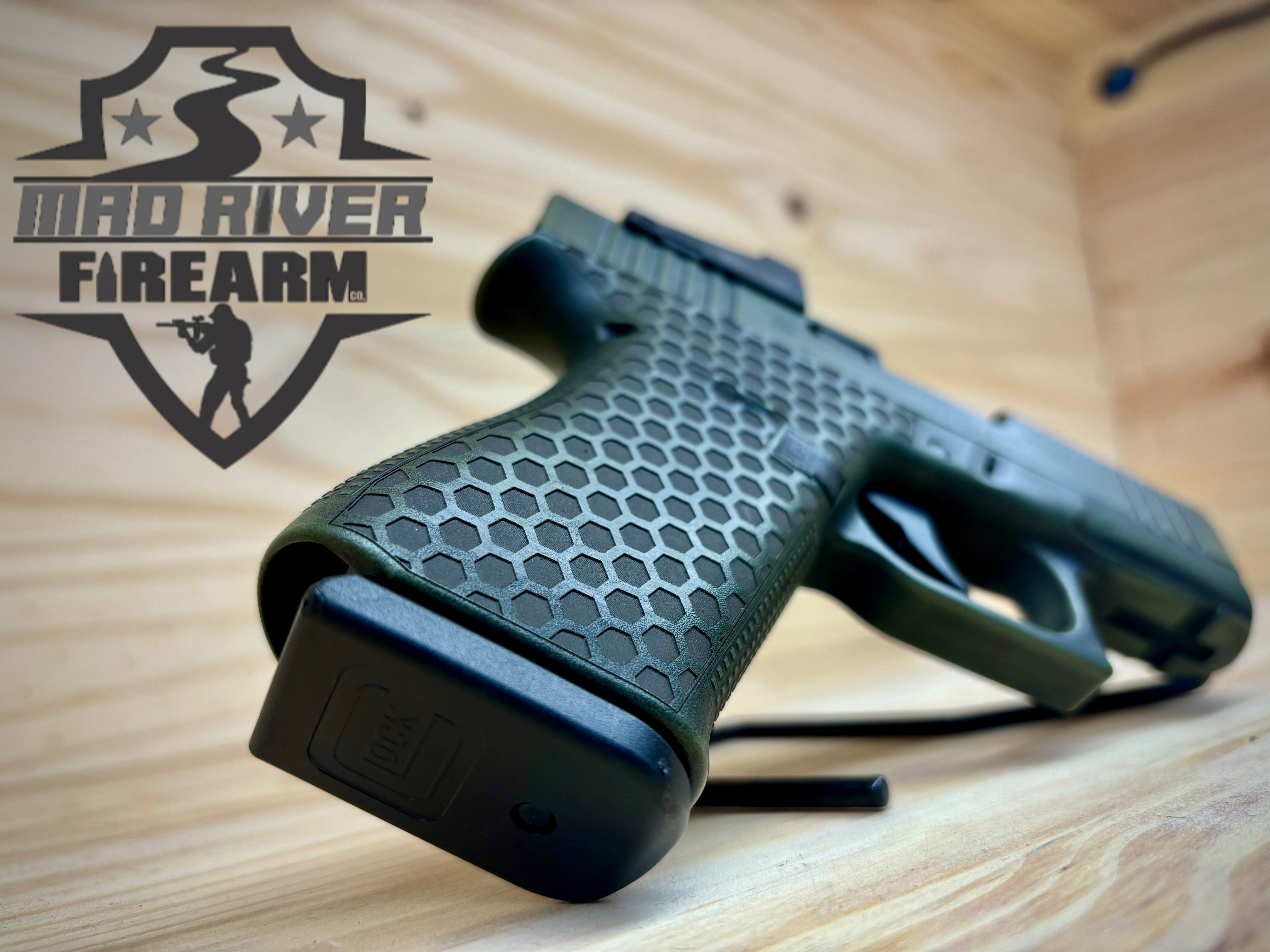 Powder Stippling CUSTOM GLOCK 43X CAMO + STIPPLING | Cerakote