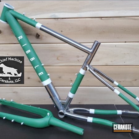 Powder Coating: Road Bike,Stormtrooper White H-297,Bicycle Parts,Bike Fork,SQUATCH GREEN H-316,Bicycle,Bicycle Components,Carbon Fiber,Ribble,Gravel Bike