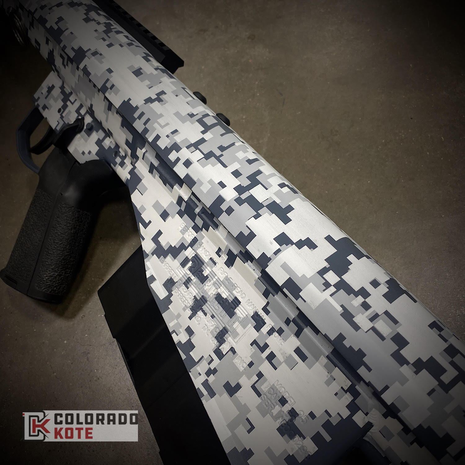 thumbnail image 2 of Rifle Shattered Snow Camo Gun Skin Vinyl Wrap 2 of 11