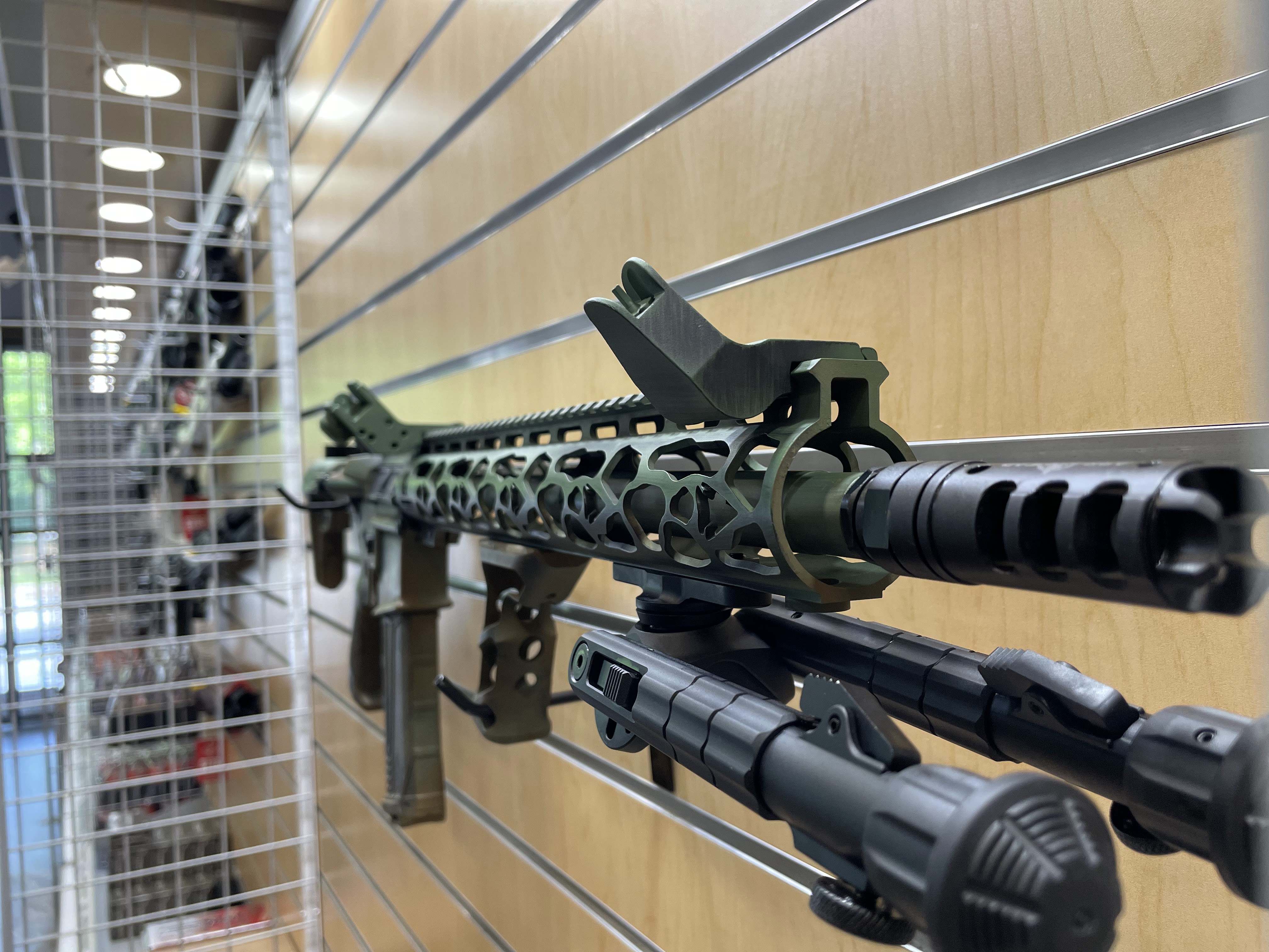 Custom AR15 with custom hanguard | Cerakote