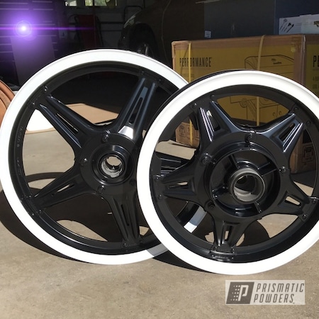 Powder Coating: Motorcycles,Cloud White PSS-0408,Matte Black PSS-4455,Staggered Wheels,Motorcycle Wheels,Wheels
