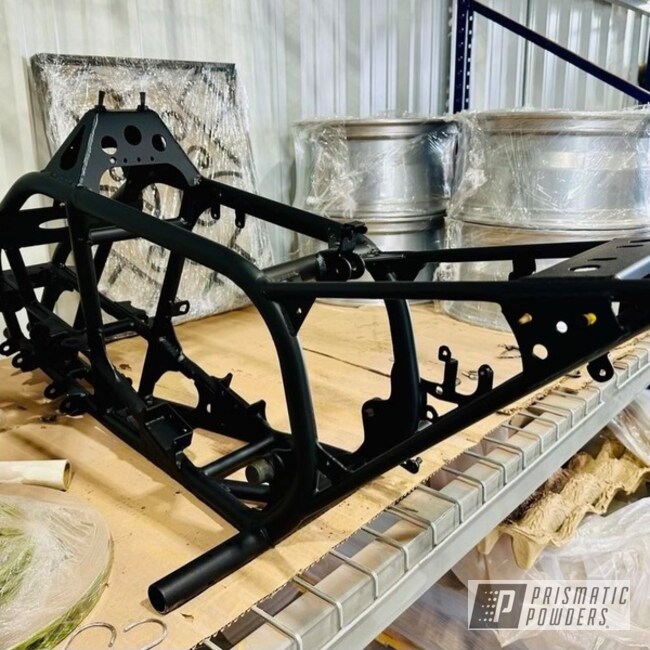 Four Wheeler Frame Powder Coated In Pss-1523